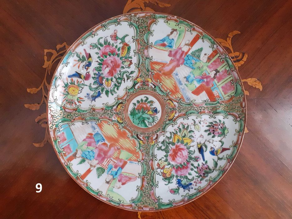 Vários Pratos Companhia das Índias, Porcelana Chinesa, séc. XVIII