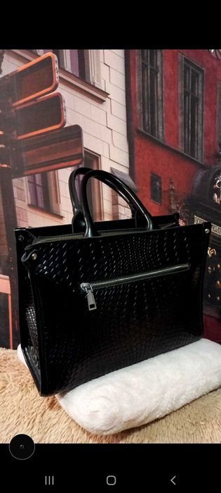 Шкіряна сумка з принтом