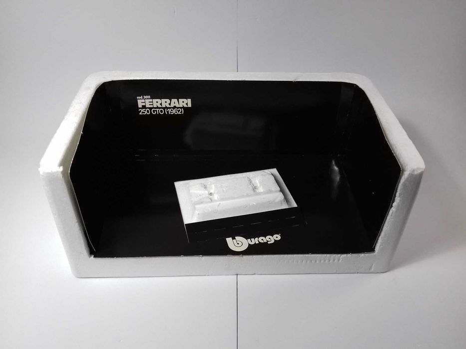Bburago 1:18 - Caixa Original para o Ferrari 250 GTO de 1962