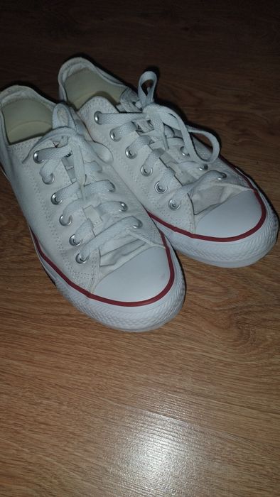 converse białe do kostki