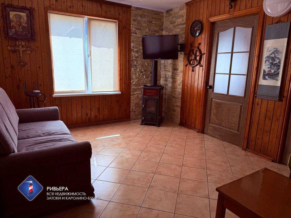 Продам дом у моря в Каролино-Бугазе.