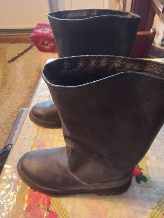 Робочі чоботи напівчоботи черевики рукавиці