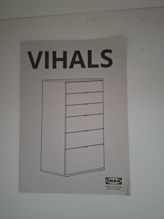 Cómoda ikea VIHALS