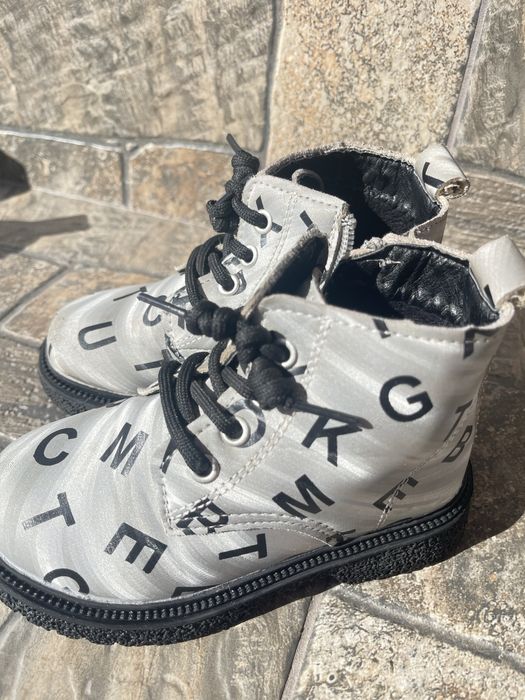 Демі ботінки  ,розмір 25 - 16см