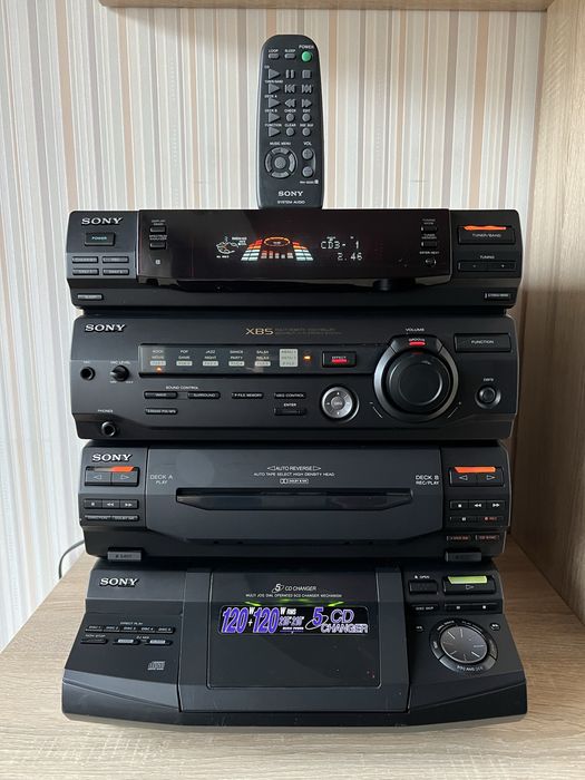 Музыкальный центр Sony HCD-XB5( голова)
