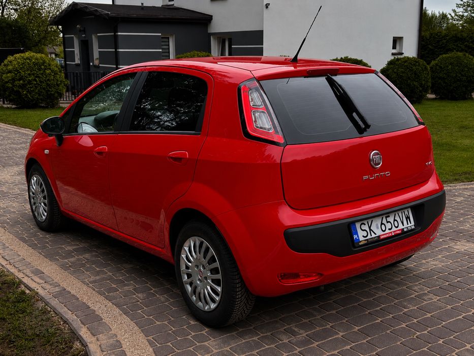 Fiat Punto Evo 1,4  Rezerwacja ! 1 Rok Gwarancja GetHelp w cenie !