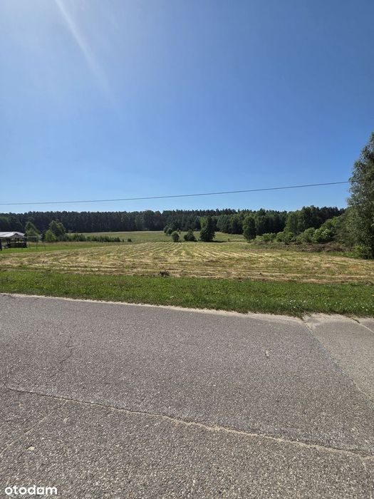 Ładna duża działka w otoczeniu lasów 8400m2  Trawniki