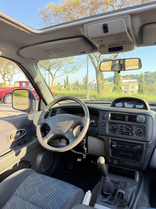 Mitsubishi Pajero Sport 2.5 TD GLS