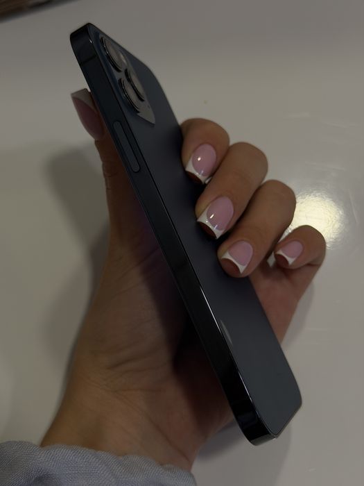 Iphone 12 pro 256 гб Гарний стан