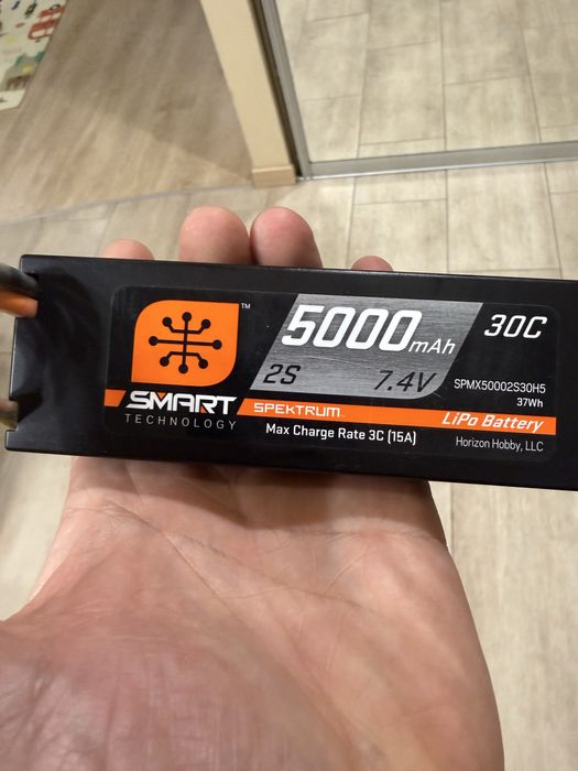 Аккумулятор батарея Spektrum  5000mAh 7.4V 30C Lipo Smart IC5