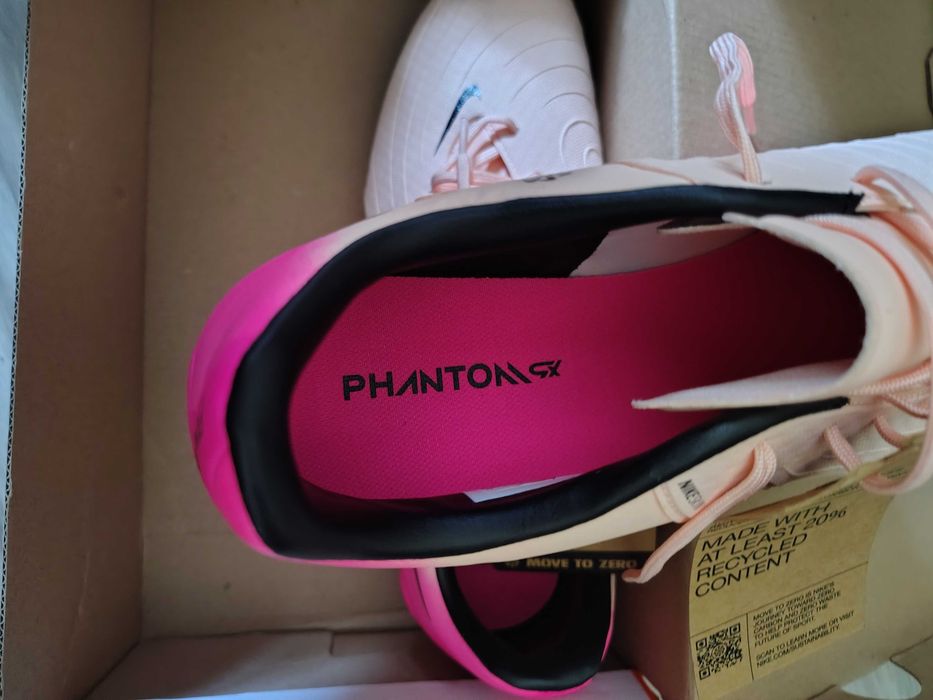 Korki 45,5 Nike  Phantom GX 2 Academy FD6723