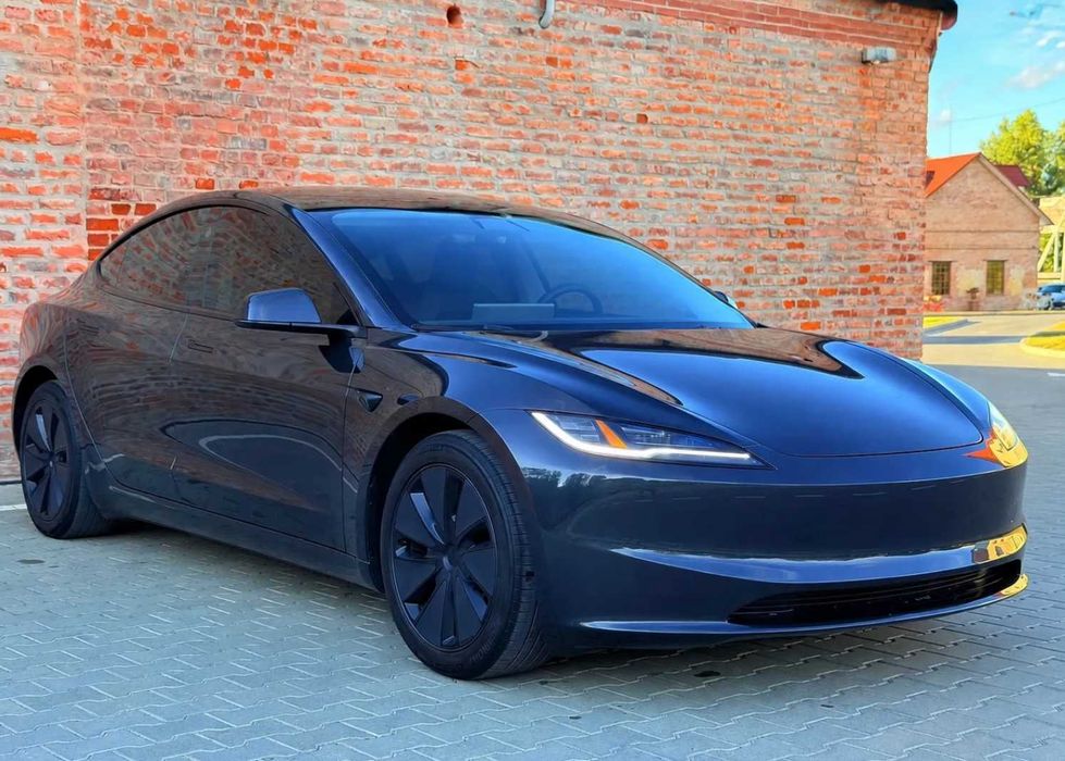 Tesla Model 3 Long Range Dual Motor
