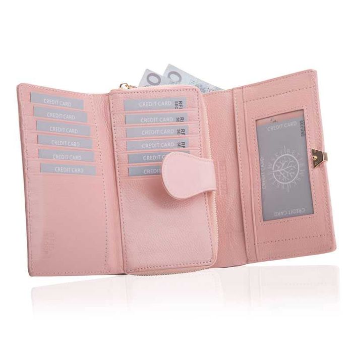 BETLEWSKI Skórzany Portfel Damski Lakierowany Ochrona RFID Na Prezent