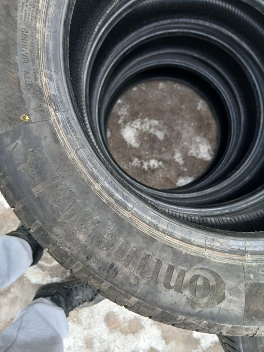 195/55R16 continental