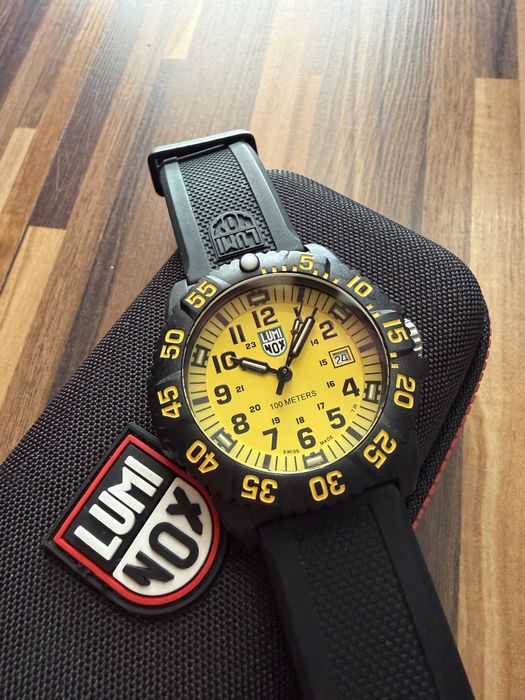 Zegarek Luminox X2.2055.1 - stan bdb - komplet + gwarancja