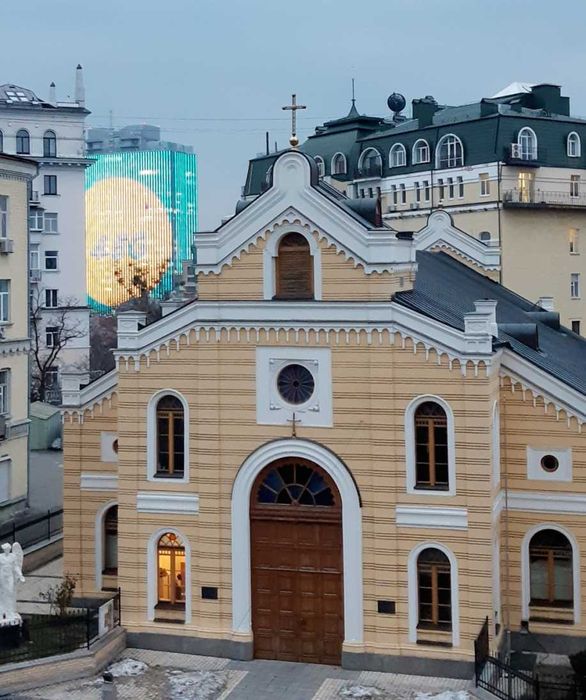 Оренда офісу в Києві, Печерський р-н, Лютеранська вул., 21 Без комісії