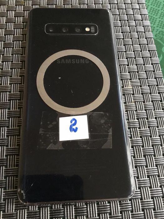 Телефони Samsung S на відновлення.