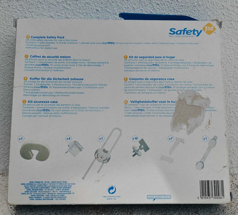 Caixa com várias proteções para criança Safety 1st nova