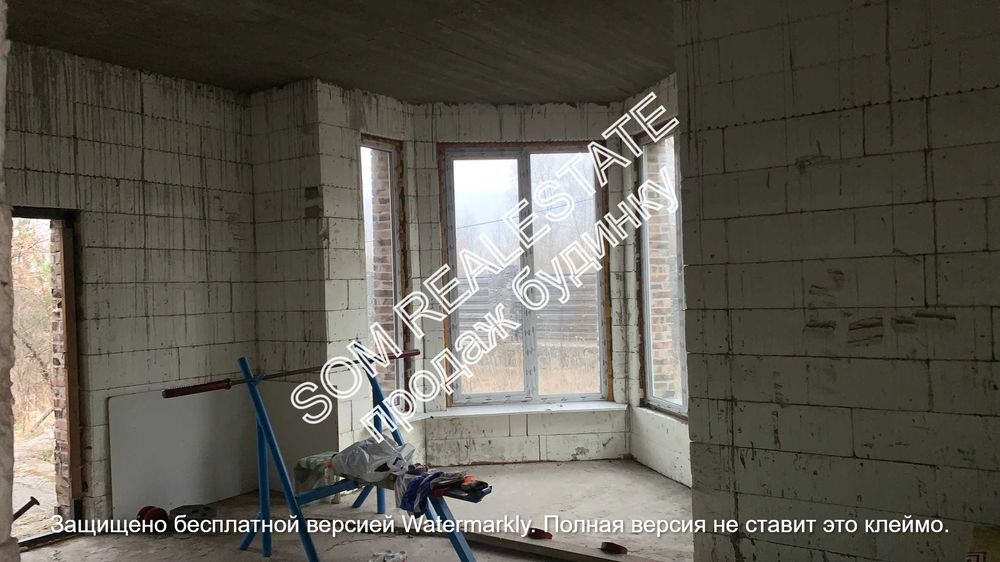 с. Романків, урочище "Голубе озеро", житловий будинок, 600 м2.