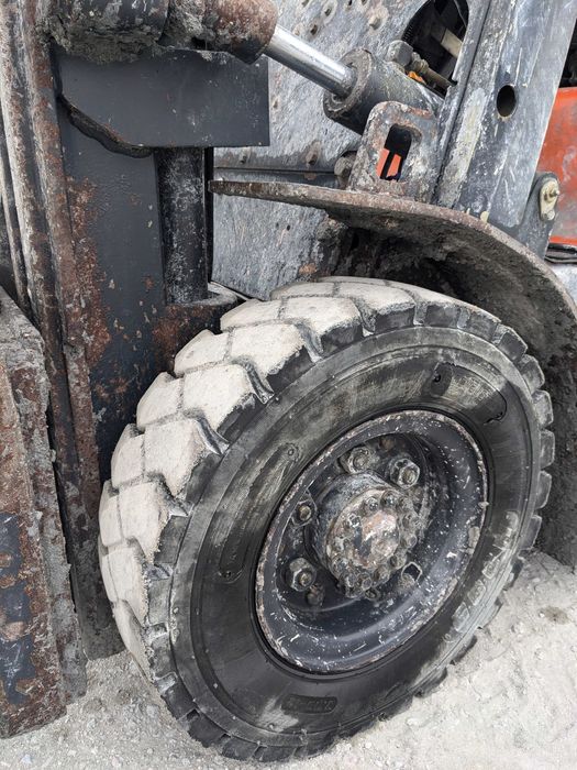 Doosan D25G навантажувач