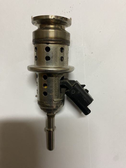 Amortyzatory peugeot T9 308 GT przód