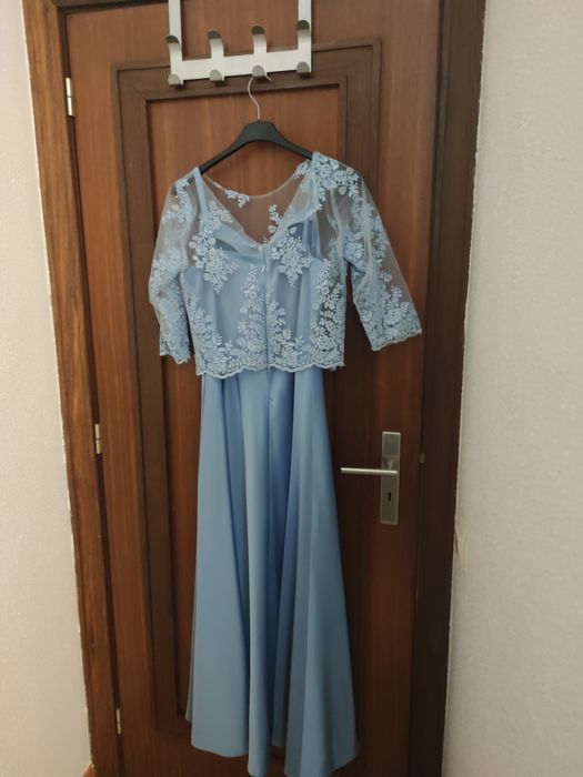 Vendo vestido de cerimónia