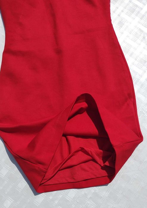 Красное вечернее короткое облегающее платье с кружевом Zara S M разм