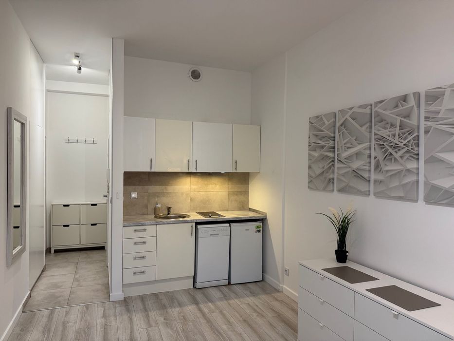 Kameralne Studio w prestiżowym Apartamentowcu Okopowa 59a