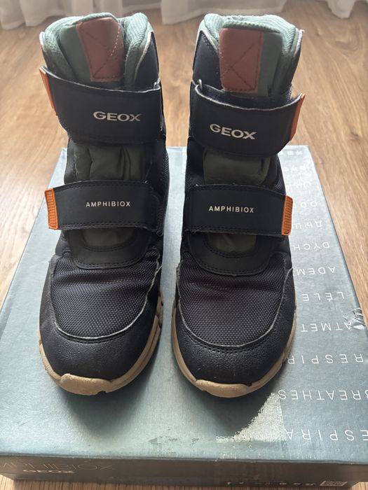 Шкіряні кросівки puma 37, зимові чоботи Geox 37