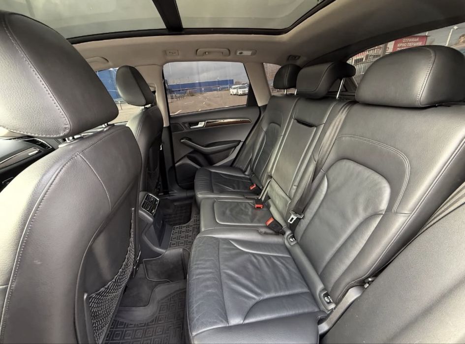 Audi (2291) Q5 (ВНЕСОК від 30%) Авторинок МЕТРО Кривий Ріг