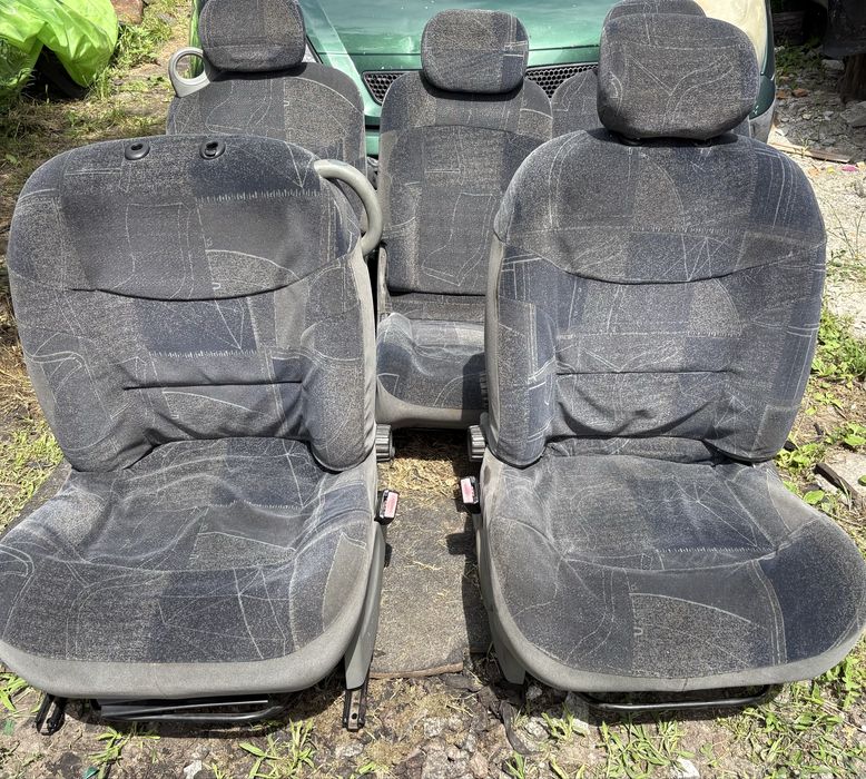 Комплект сидінь Renault Scenic