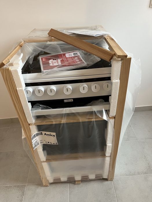 Nowa kuchenka elektryczna wolnostojaca Amica 58CE1.30HMsQ(W)