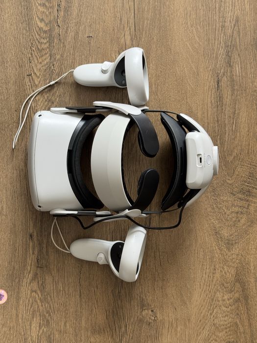 Oculus Quest 2 Meta VR-шолом + BoboVR оголів'я