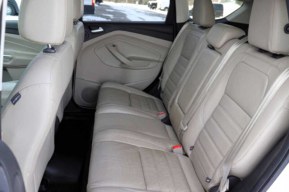 Ford Escape Titanium      2017