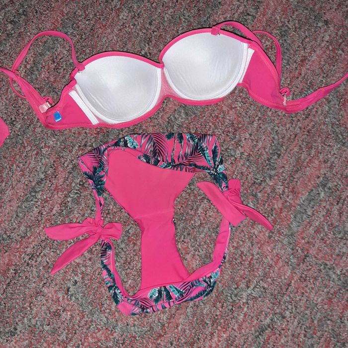 Купальник Красивый, состояние НОВОГО.