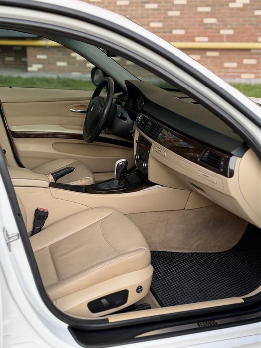 BMW 3 e90 Rest 3.0 2010