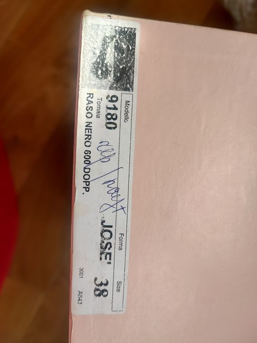 Продам итальянские босоножки