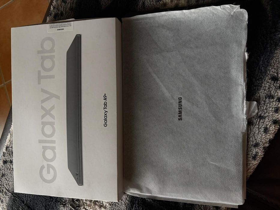 Tablet Galaxy A9+