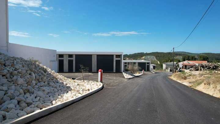 Condomínio de garagens em Torres Vedras
