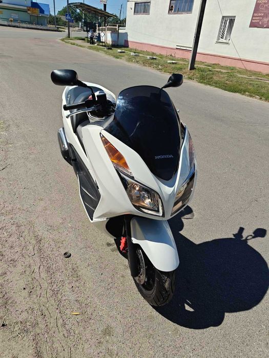 Продам Максi-скутер Honda Forza MF 12