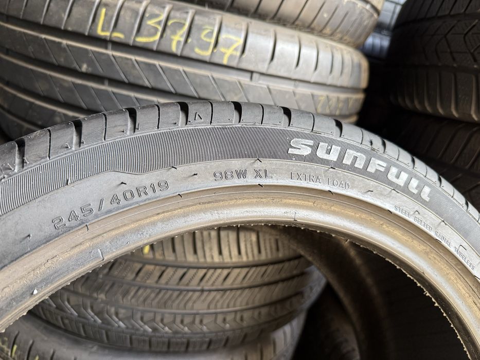 Літні шини 245/40 R19 Sunfull SF-888 2шт. 85% 2024