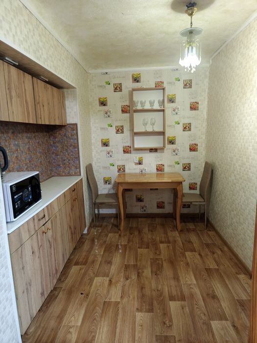 продам гостинку 2 комнаты пос.Жуковского