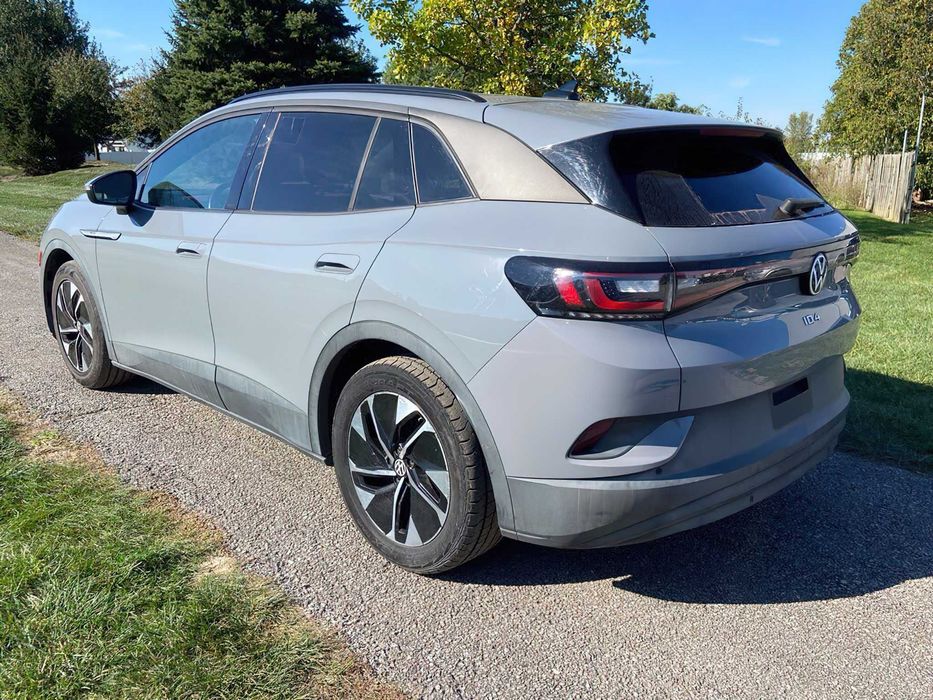 Volkswagen ID.4 Pro S      2021