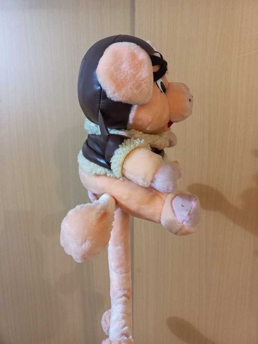Bengaleiro Vertical Peluche Porquinho Rosa