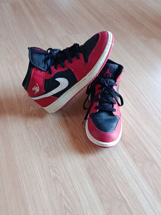 Tênis Nike Air Jordan 1 (Tam 39)