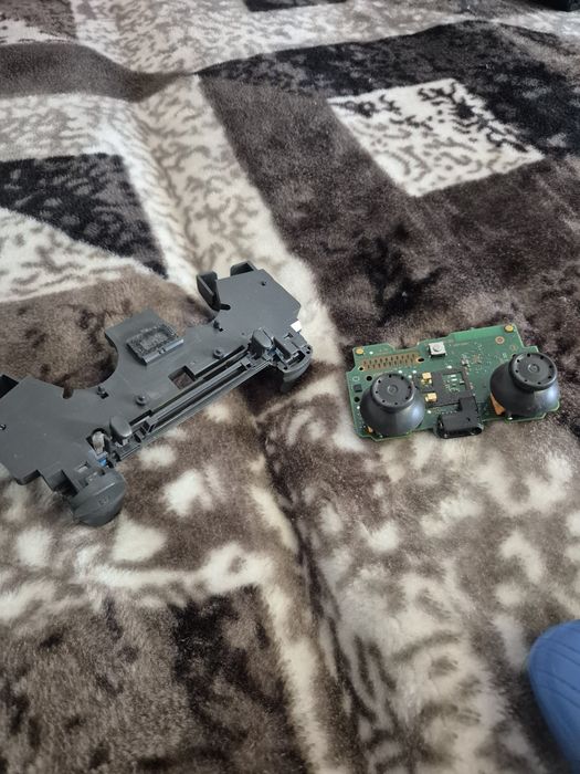 Pad Cobra niebieski oraz czarny ps4