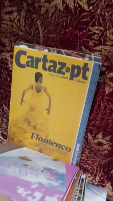 25 Revistas Suplemento Cartaz.pt - Expresso