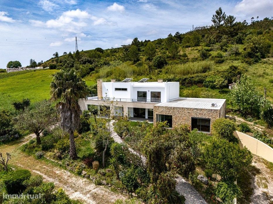 Vende Moradia T6 - Torres Vedras 5 km, Mafra 32 km, A Casa das Casas