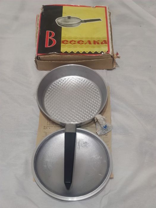 Сковородка винтажная Веселка СССР 1978г Новая в коробке