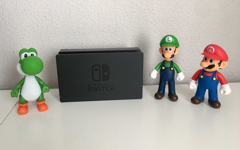 Nintendo Switch - Base para Consola  V1 / V2 - NOVA